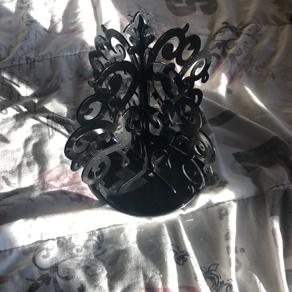 Earring holder